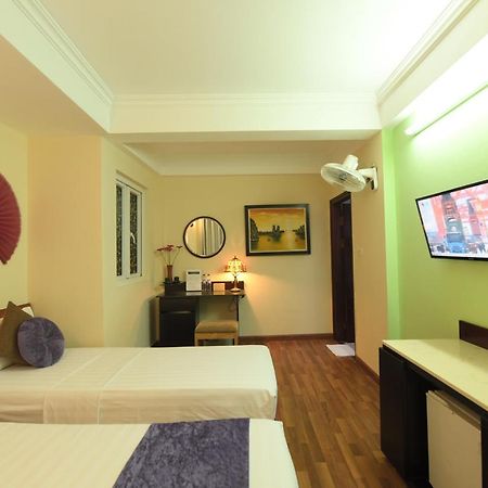 Madam Moon Guesthouse 2 Hanoi Exterior photo