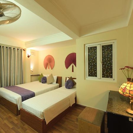Madam Moon Guesthouse 2 Hanoi Exterior photo