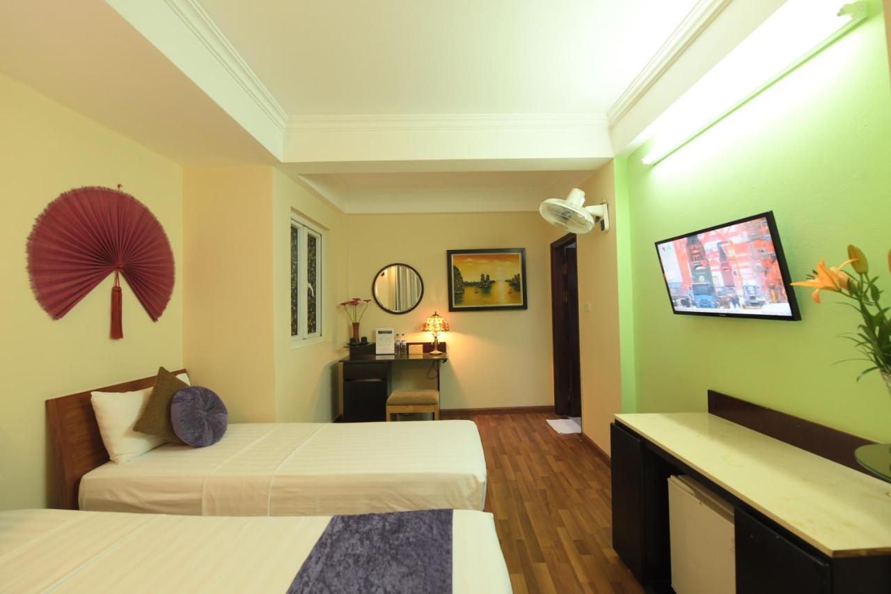 Madam Moon Guesthouse 2 Hanoi Exterior photo