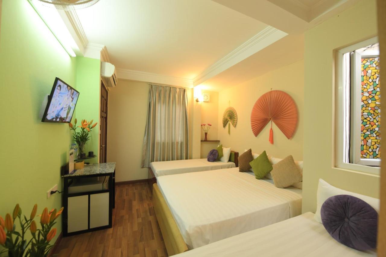 Madam Moon Guesthouse 2 Hanoi Exterior photo