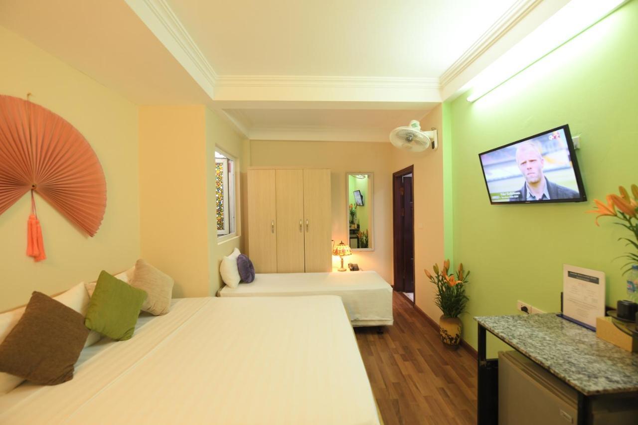 Madam Moon Guesthouse 2 Hanoi Exterior photo