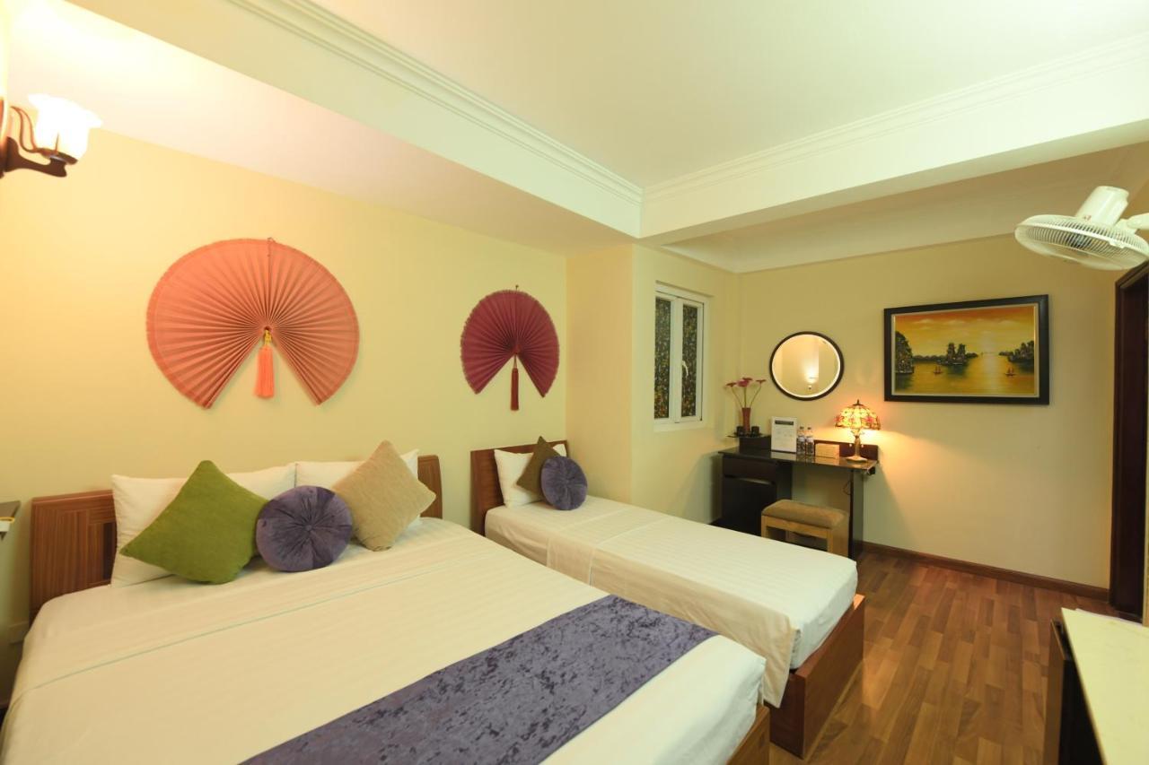 Madam Moon Guesthouse 2 Hanoi Exterior photo