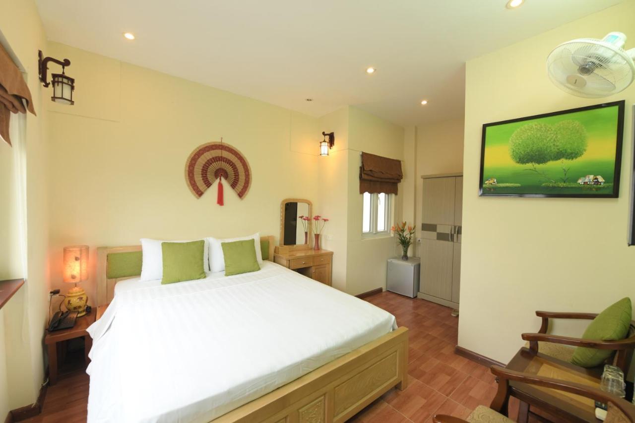 Madam Moon Guesthouse 2 Hanoi Exterior photo